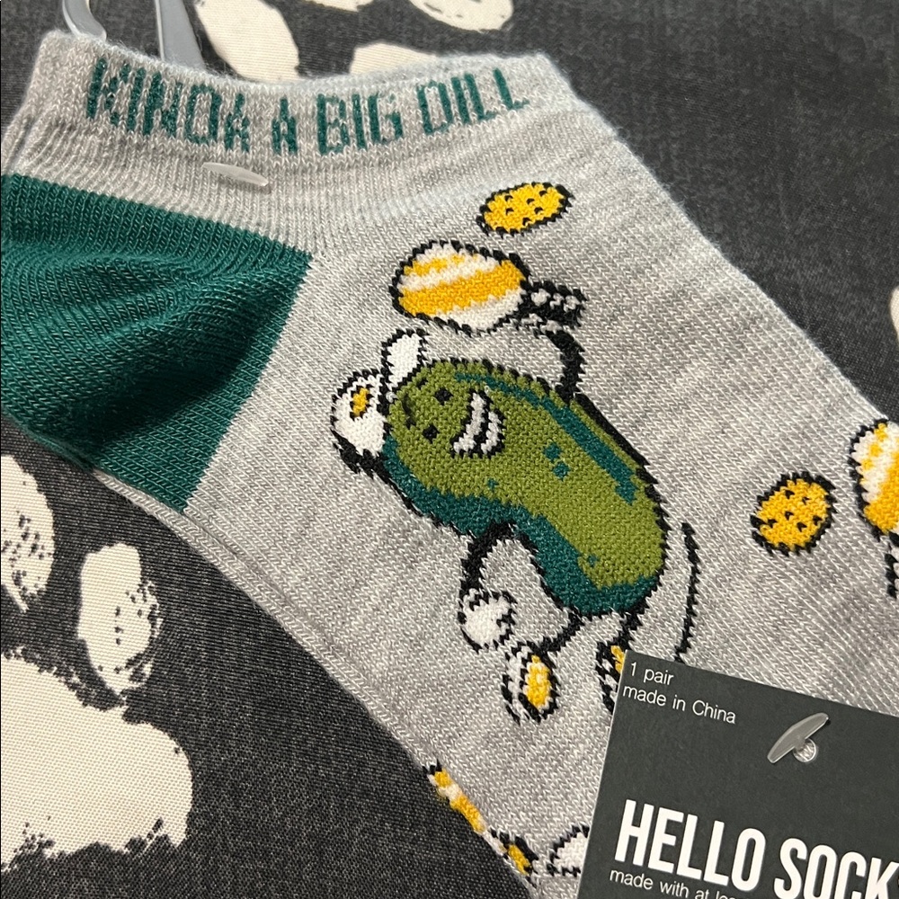 NWT Hello Socks Low-Cut Pickle Pattern Socks - Picture 3 of 6